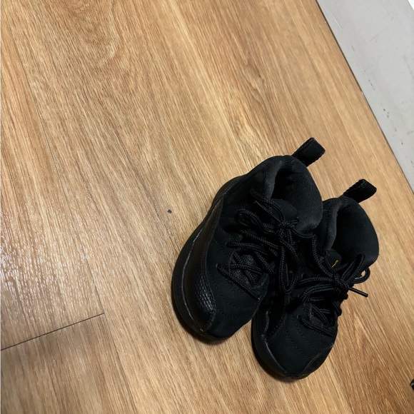 Jordans - Picture 3 of 3